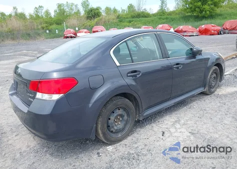 2012 Subaru Legacy 2.5I z USA, uszkodzony, nr VIN 4S3BMBA60C3007965